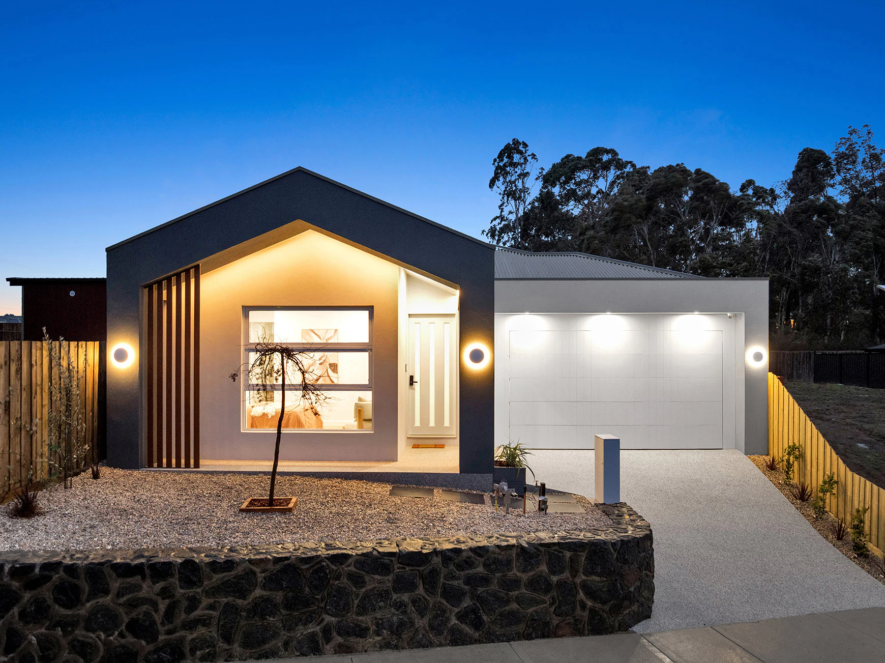 14 Farmstead Way, Mernda - front