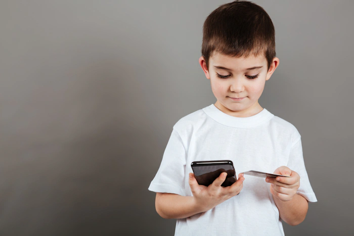 Gimi släpper kort för barn.