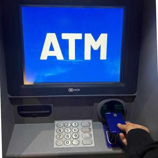 Se upp för uttagsavgiften