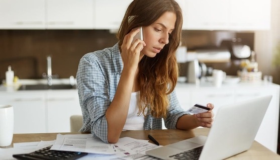 Betala räkningar med kreditkort