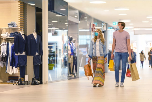 Detaljhandelsbutiker ser allt mer optimistiskt på framtiden för branschen. Foto: faboi/Shutterstock.com