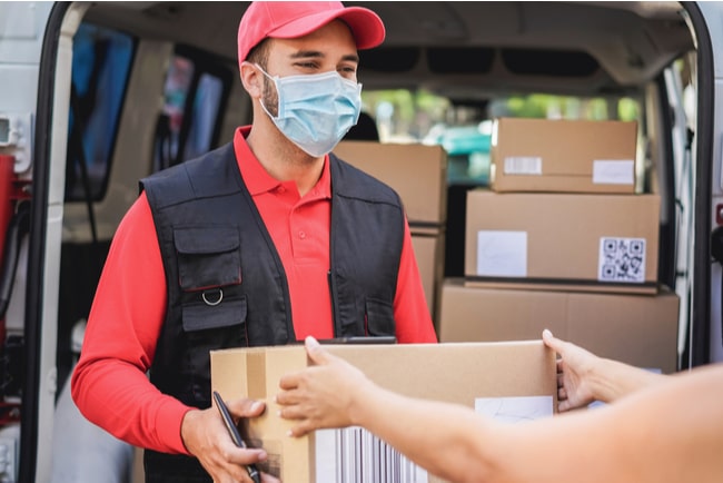 Budbils- och kurirbranschen har gjort ett riktigt starkt år. Foto: DisobeyArt/Shutterstock.com