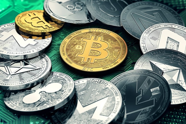 Bitcoin och andra kryptovalutor kan komma att bli allt viktigare betalningsmedel när ekonomin digitaliseras. Foto: Wit Olszewski/Shutterstock.com