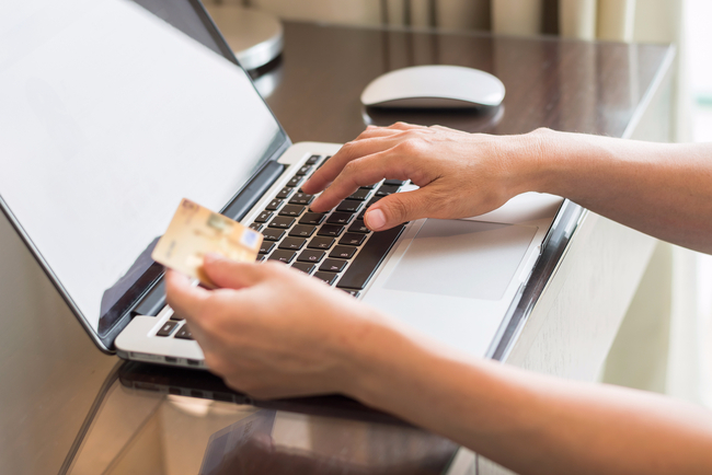 Så kan ett kreditkort få pengarna att räcka längre