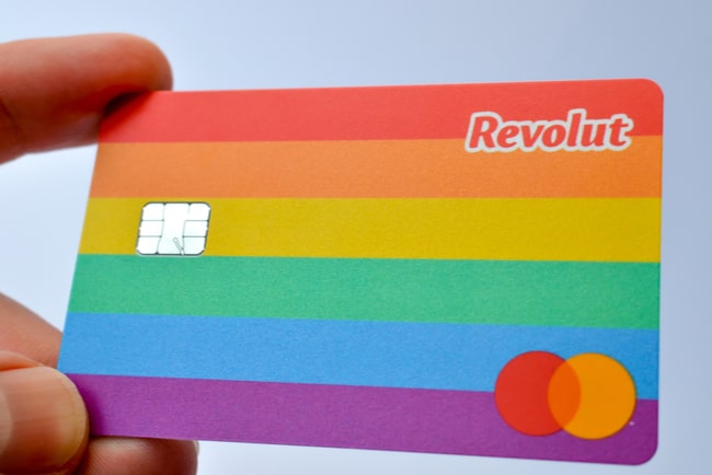 Revolut tar in kapital för att utveckla bolaget. Om kapitalanskaffningen går igenom blir Revolut det högst värderade fintchbolaget i Europa. Foto: Ascannio/Shutterstock.com
