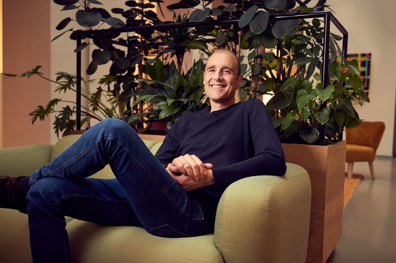 Pieter van der Does grundare och vd till betalbolaget Adyen har inlett ett globalt samarbete med Alibaba. Foto: Press/Adyen