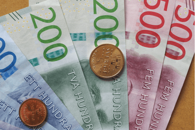 Svenskarna vill inte övergå till kontantlösa betalningar