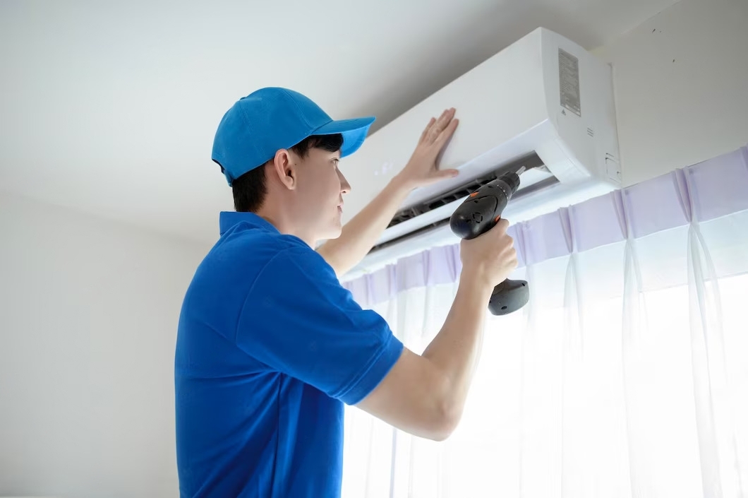 Step By Step Guide On How To Clean Split AC Indoor Unit At Home