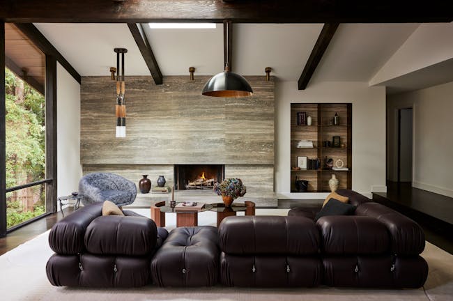 Kristen-Peña-Interiors-Woodside-Home-Living-Room-Couch