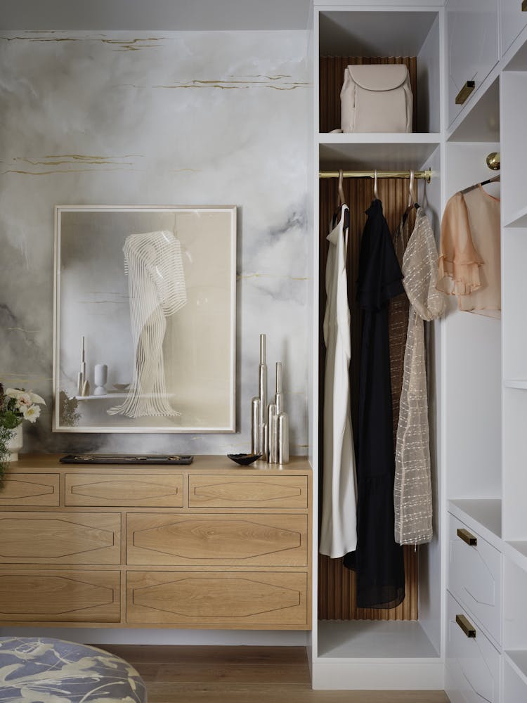 Kristen-Peña-Interiors-San-Francisco-Decorators-Showcase-2020-Closet-Dresser