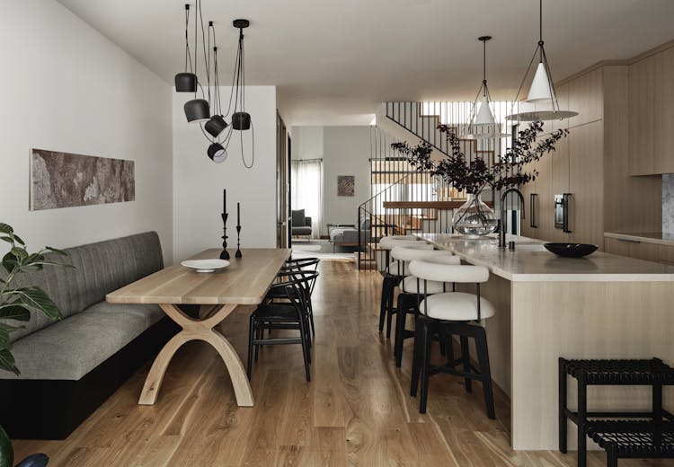 Kristen-Peña-Interiors-26th-Street-Home-Kitchen-Dining-Table