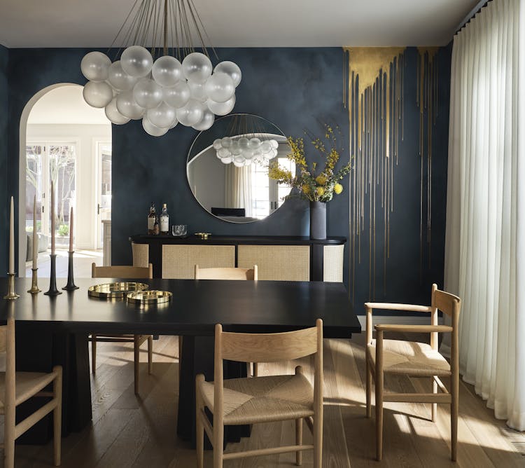 Kristen-Peña-Interiors-Burlingame-Home-Dining-Room-Table