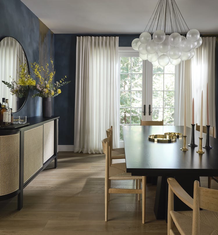 Kristen-Peña-Interiors-Burlingame-Home-Dining-Room-Window