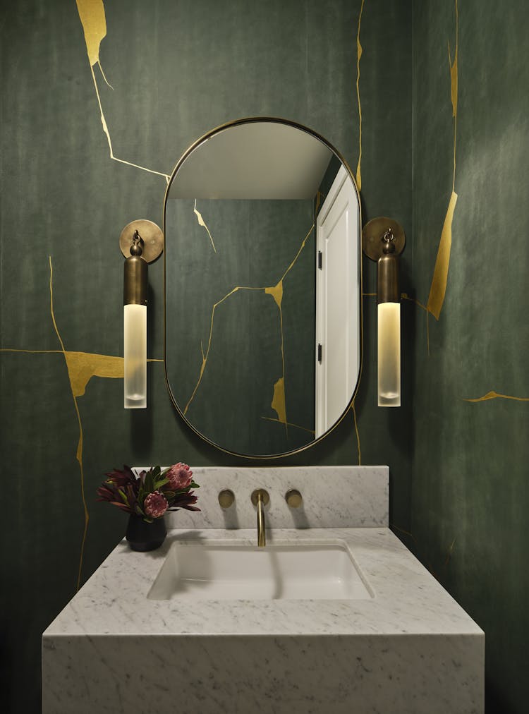 Kristen-Peña-Interiors-Burlingame-Home-Powder-Room-Sink