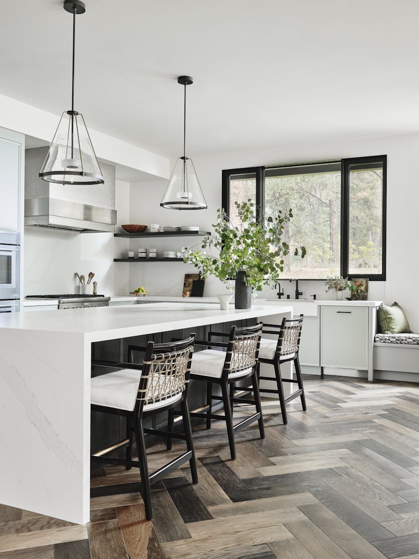 Kristen-Peña-Interiors-Lake-Tahoe-Home-Kitchen-Dining-Room