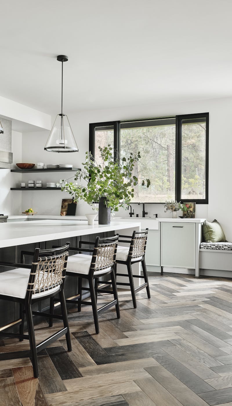 Kristen-Peña-Interiors-Lake-Tahoe-Home-Kitchen-Dining-Room