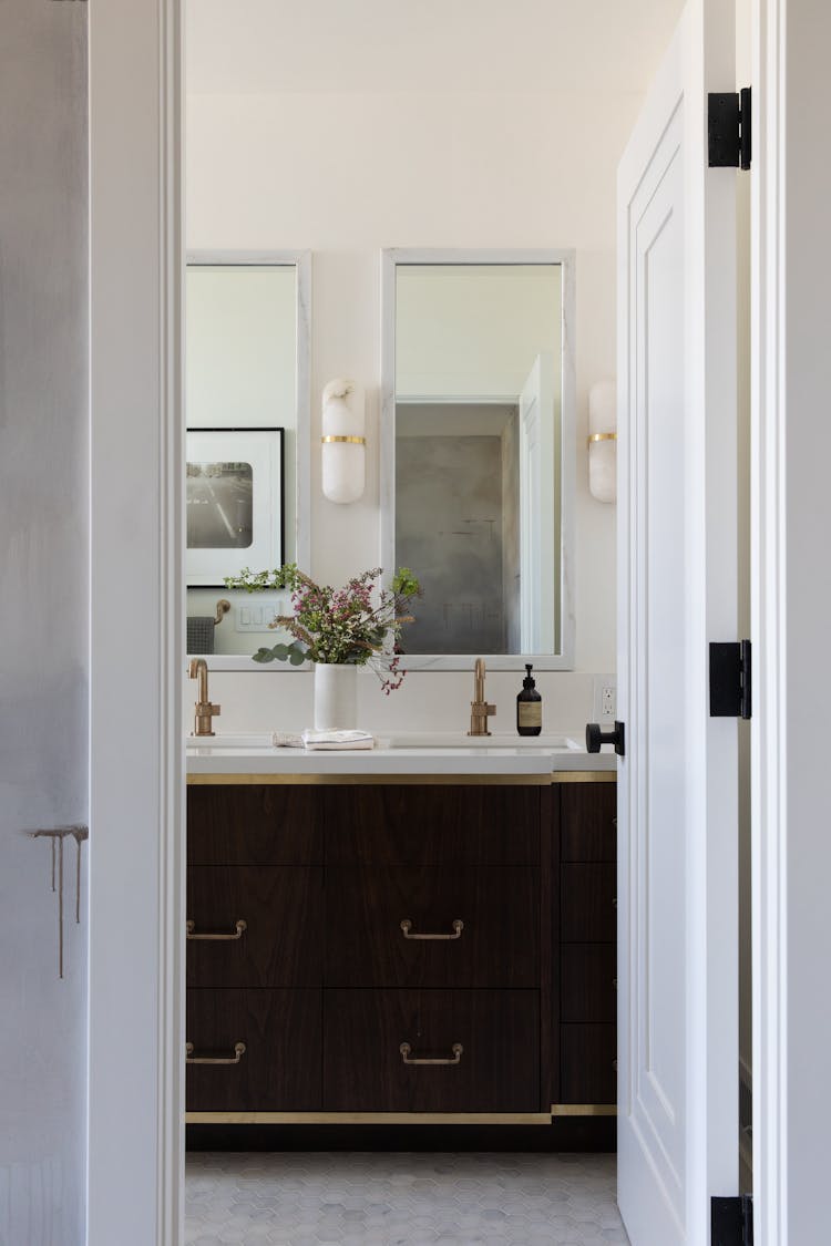 Kristen-Peña-Interiors-27th-Avenue-Home-Bathroom