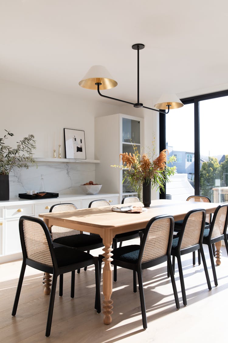 Kristen-Peña-Interiors-27th-Avenue-Home-Dining-Room-Table