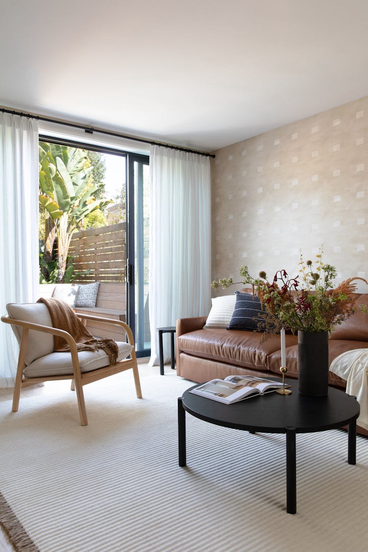 Kristen-Peña-Interiors-27th-Avenue-Home-Lower-Family-Room-Patio
