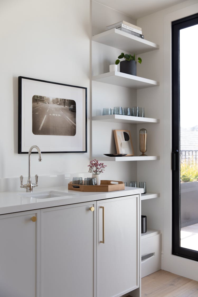 Kristen-Peña-Interiors-27th-Avenue-Home-Sky-Bar