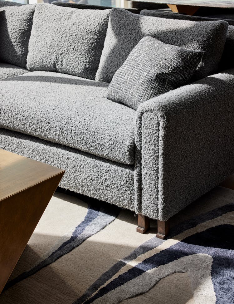 Kristen-Peña-Interiors-San-Francisco-Pied-A-Terre-Living-Room-Couch
