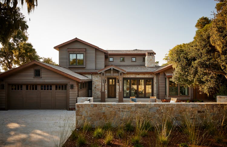 Kristen-Peña-Interiors-Pebble-Beach-Family-Home-RoomType-Exterior-House