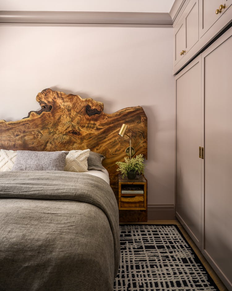 Kristen-Peña-Interiors-Pacific-Grove-Historic-Home-Bedroom-Headboard