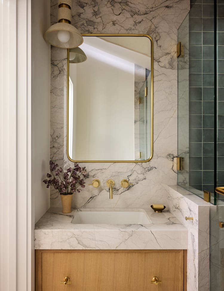 Kristen-Peña-Interiors-15th Ave-Bathroom