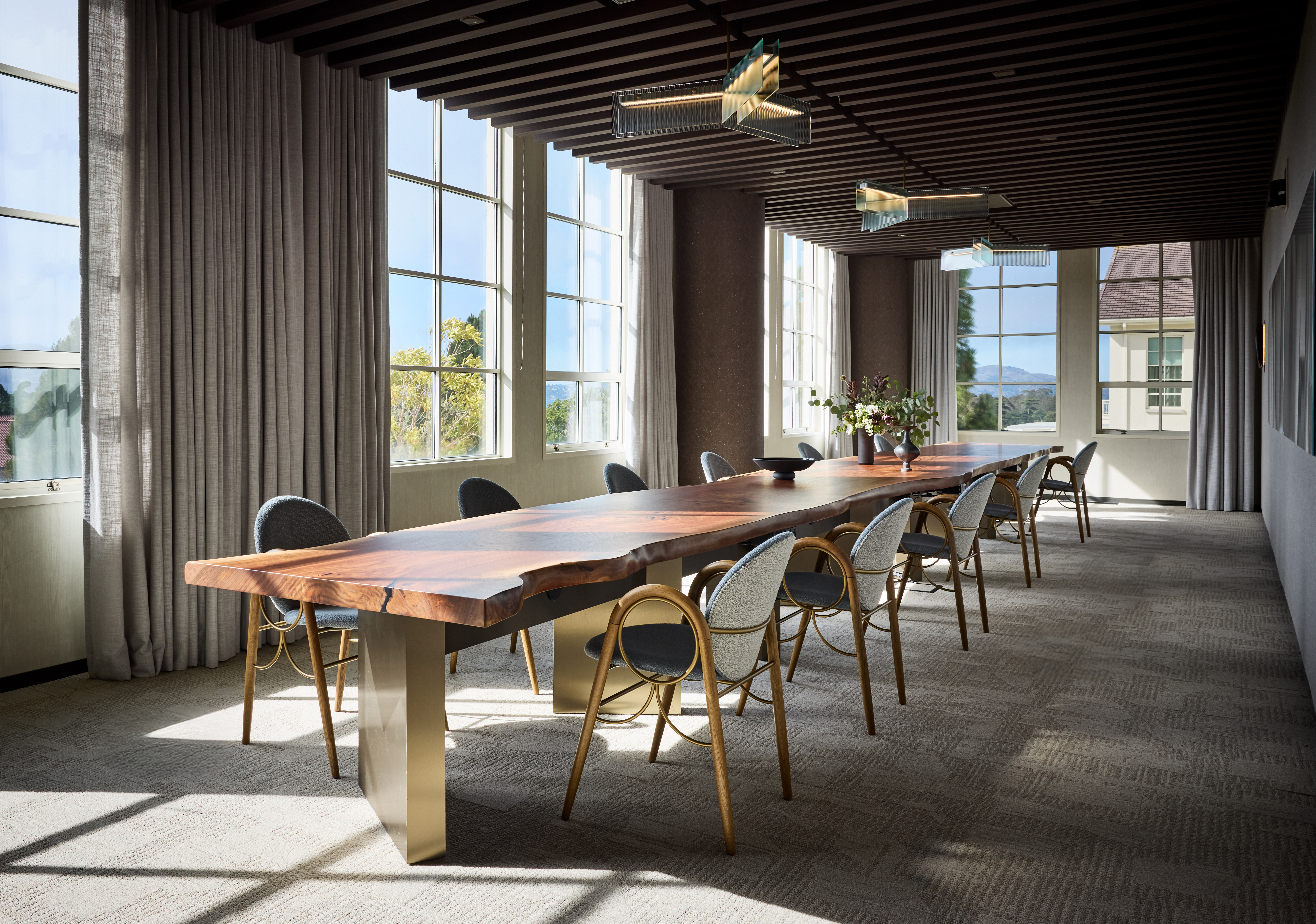 Kristen-Peña-Interiors-Apogee-Board-Room