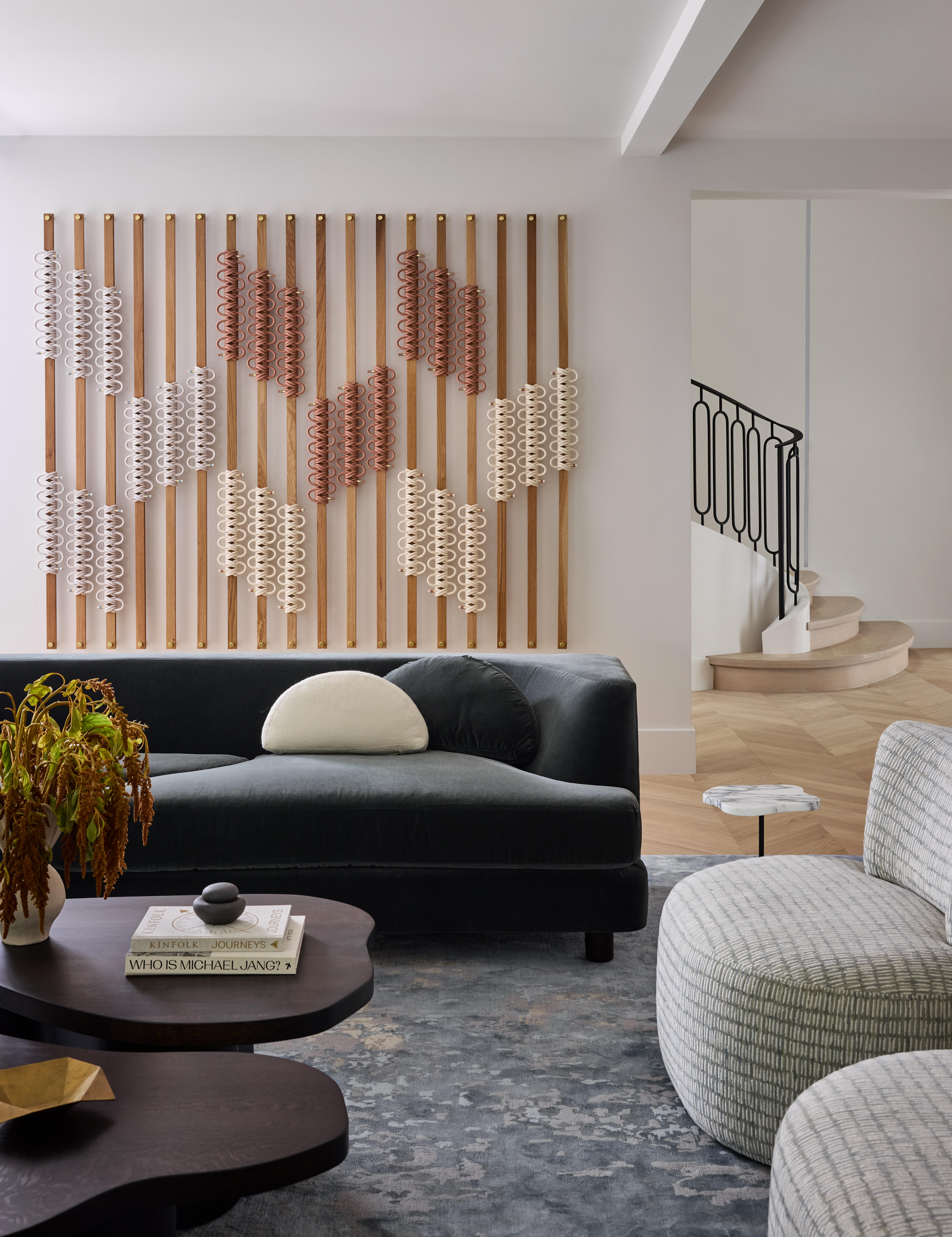 Kristen-Peña-Interiors-Atherton-Family-Room-Art