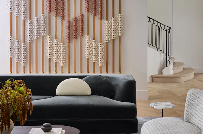 Kristen-Peña-Interiors-Atherton-Family-Room-Art