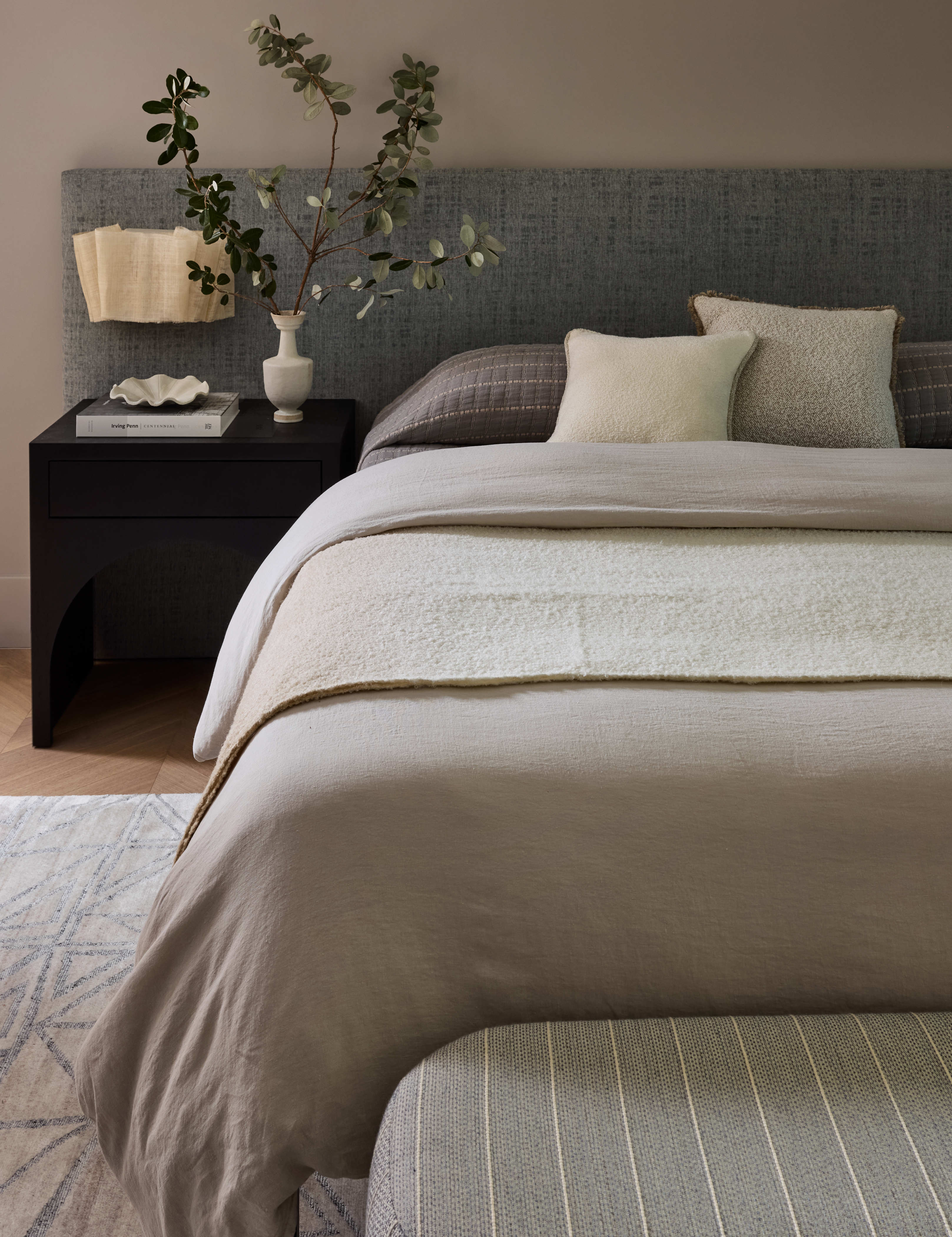 Kristen-Peña-Interiors-Atherton-Guest-Bedroom