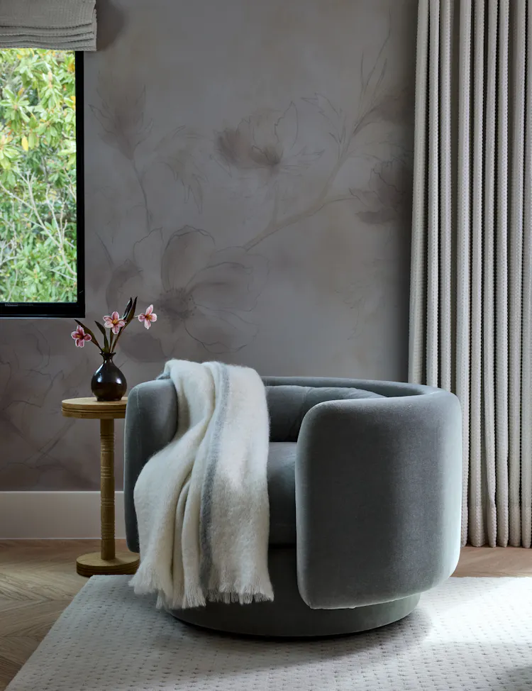 Kristen-Peña-Interiors-Chair