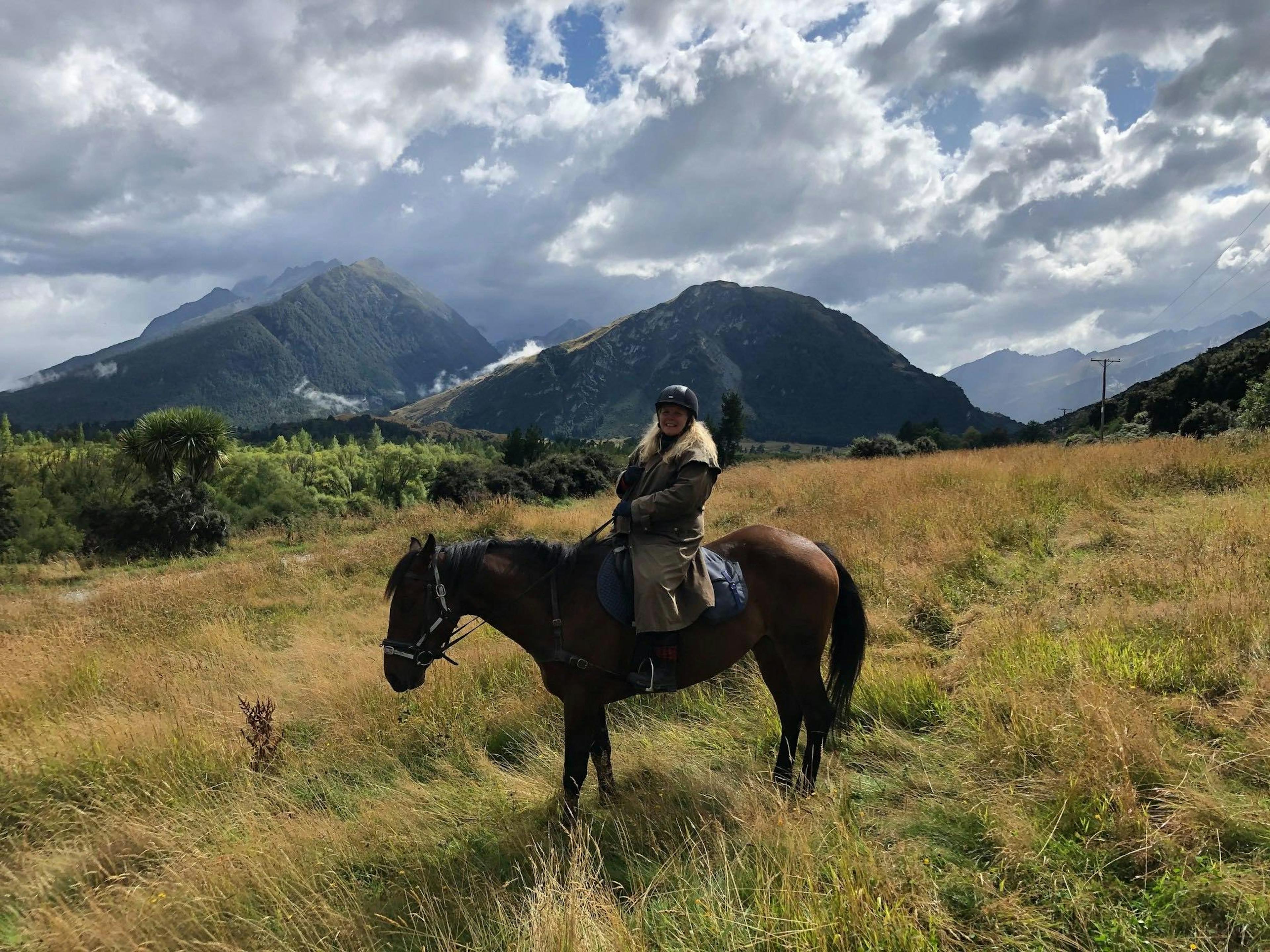 mynd af siggu á hesti