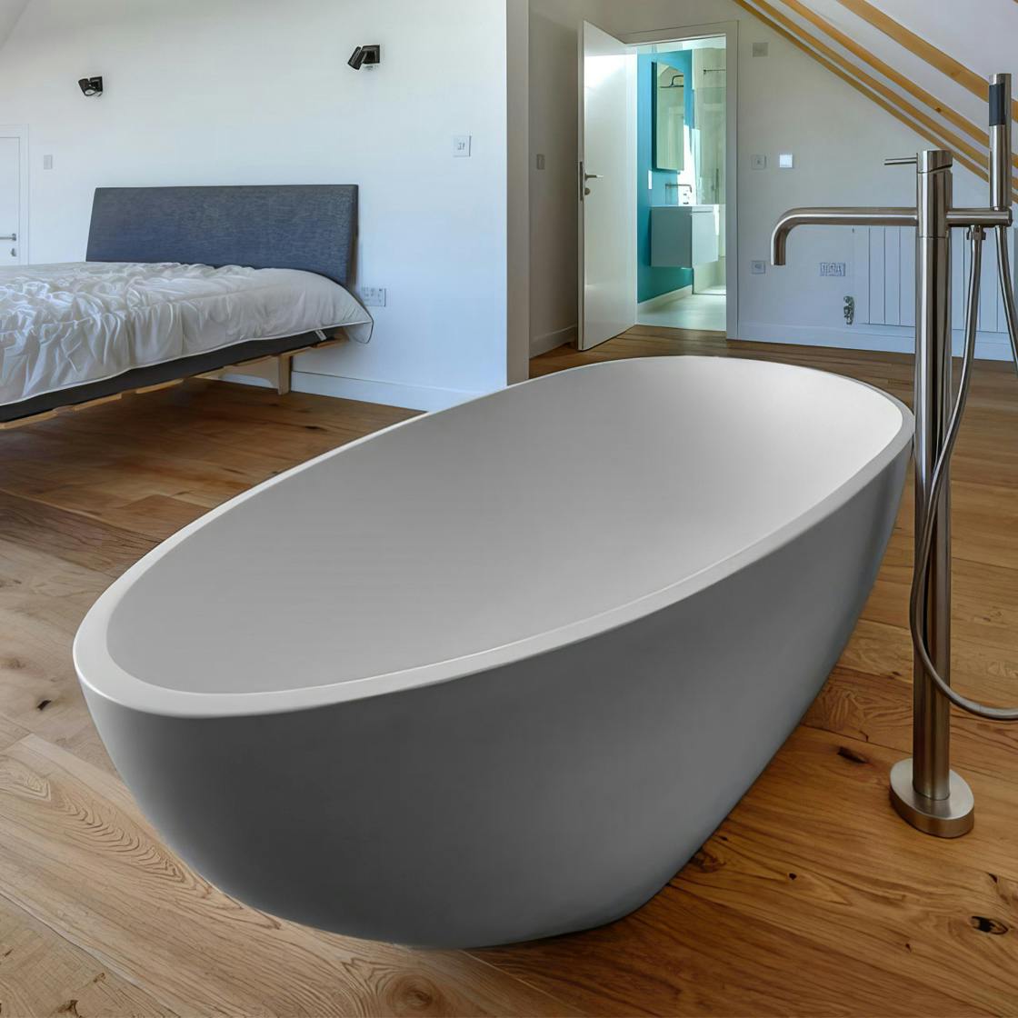 Freestanding tub