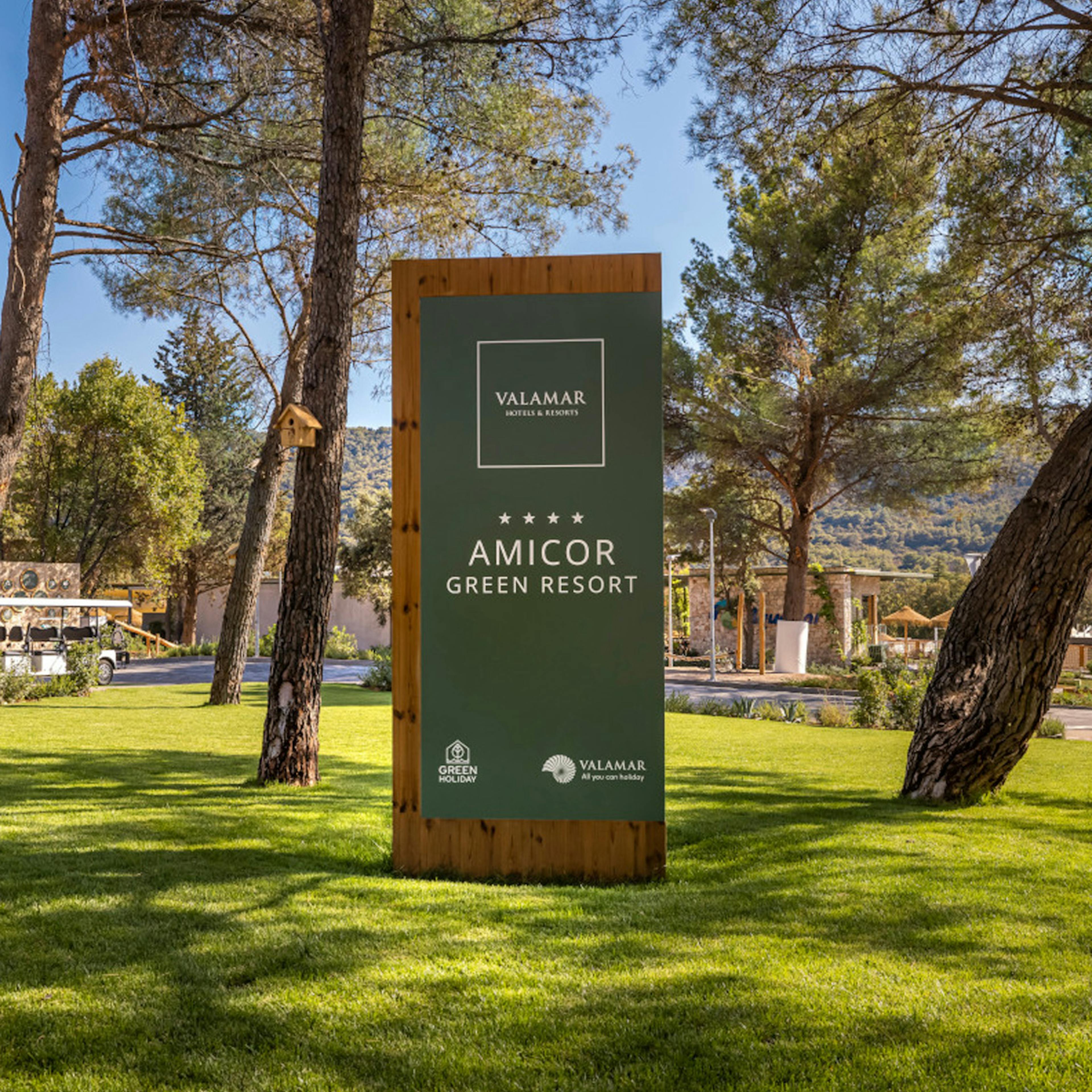 Welcome to  Valamar Amicor Green Resort