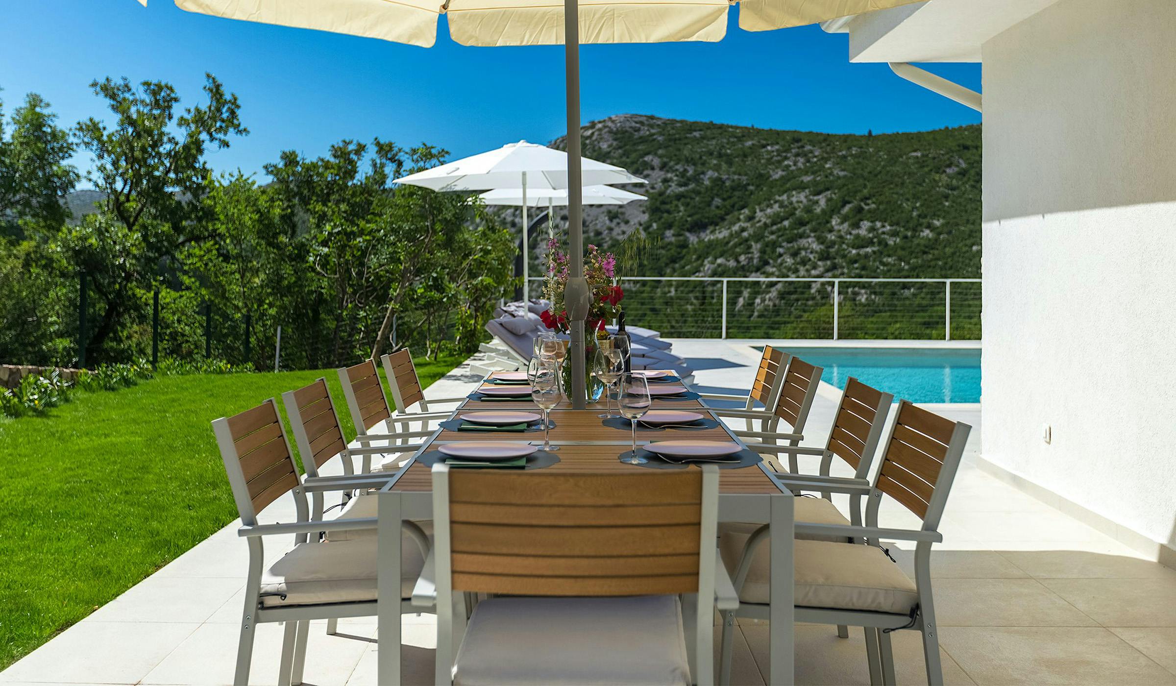 Poolside Dining area