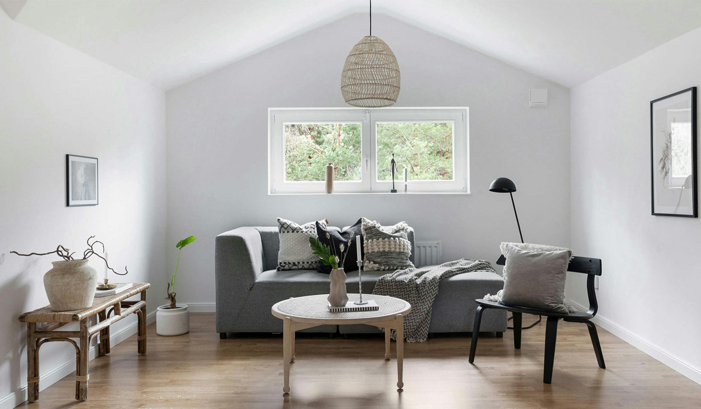 Living room minimalistic