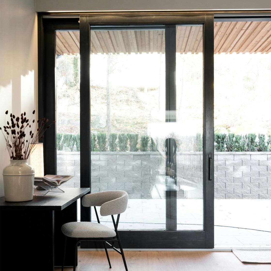 Abundant natural light with enhanced spatial quality