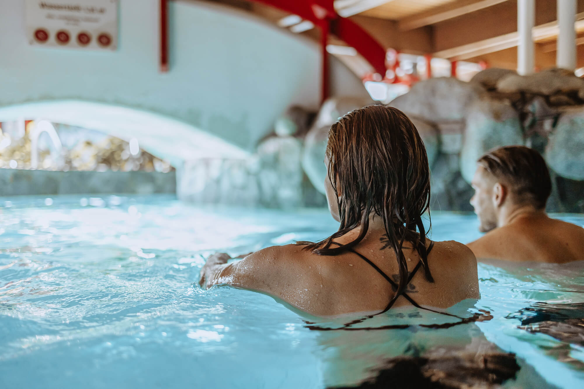 Thermalwelt von innen mit Paar