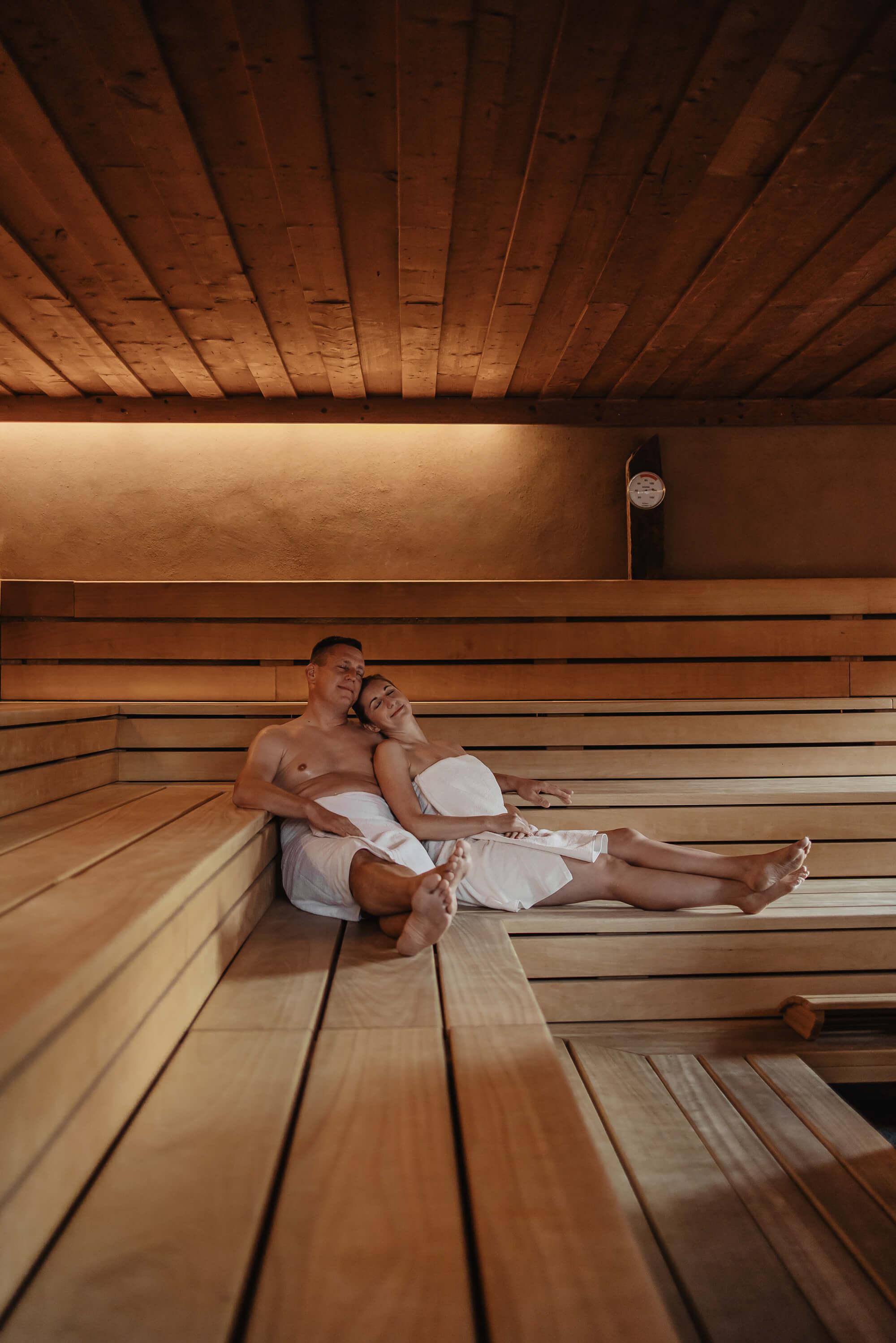 Paar in Sauna