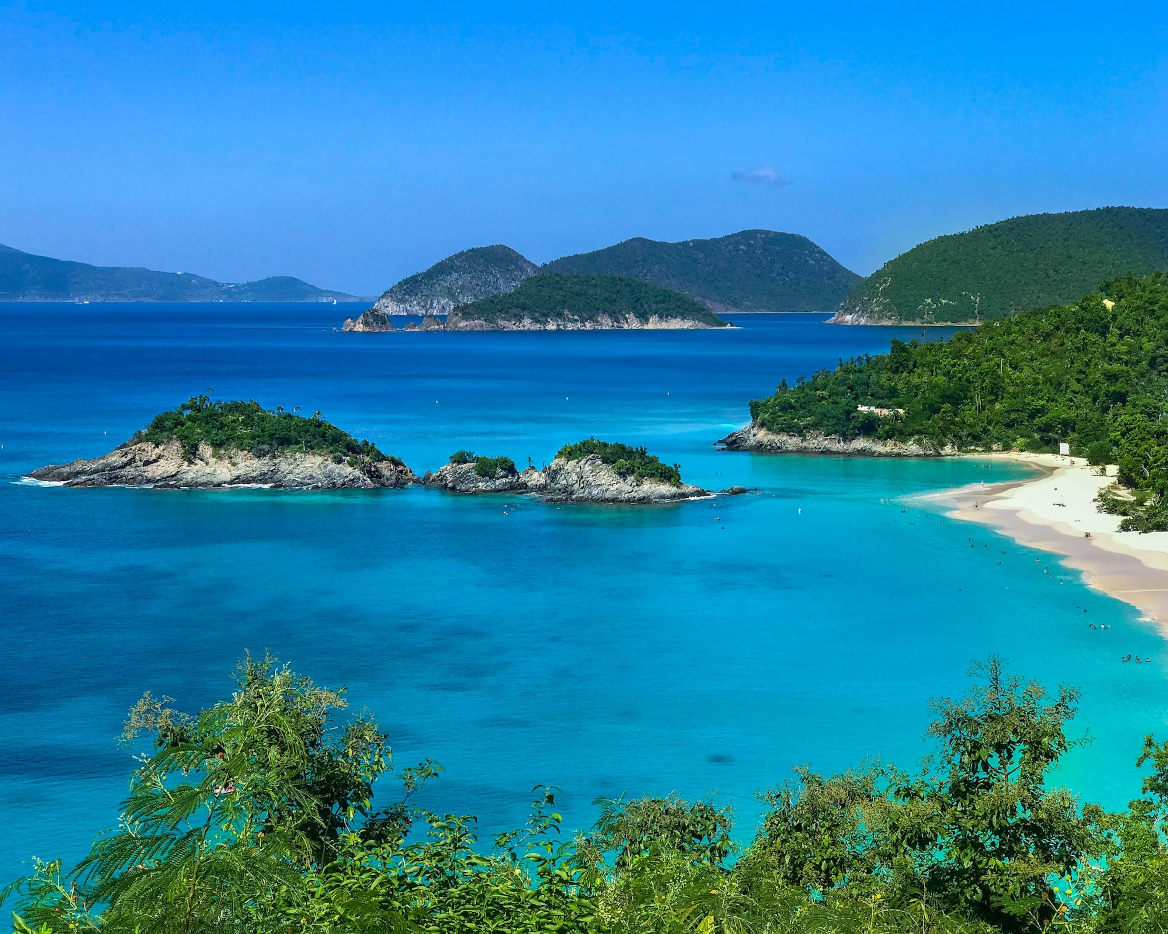 Strandküste von Trunk Bay, Amerikanische Jungferninseln.