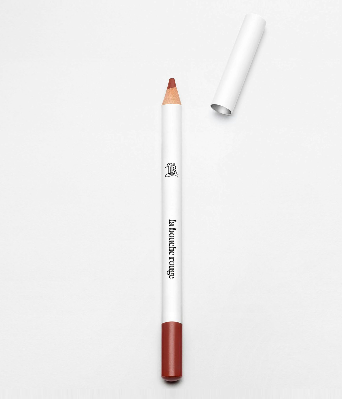 La bouche rouge le crayon Nude Brun avec bouchon en métal recyclable 
