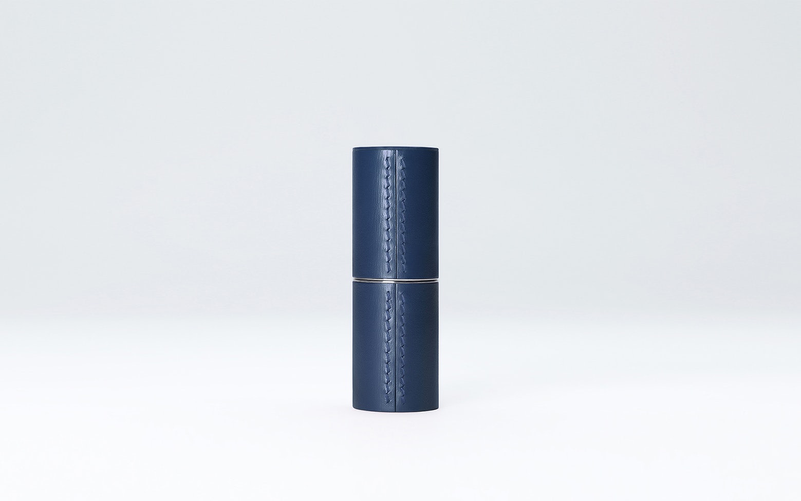 La bouche rouge upcycled fine leather case in Navy blue