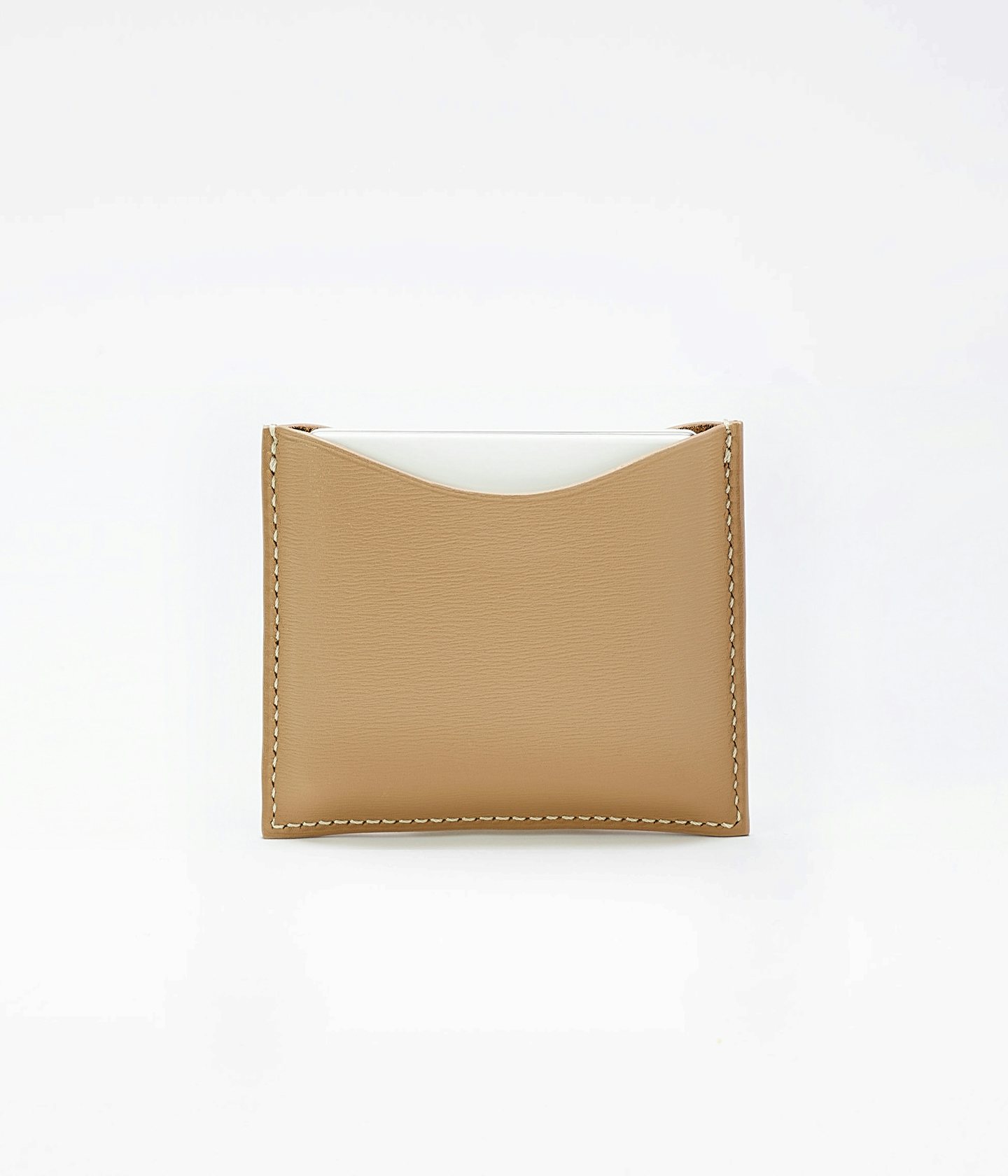La bouche rouge upcycled fine leather compact case in Camel