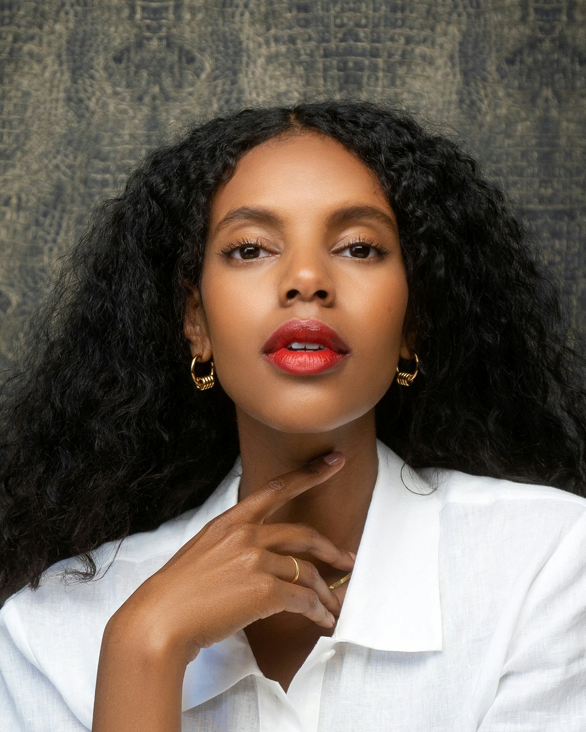 La bouche rouge Grace Mahary The Perfect Red Lip Routine