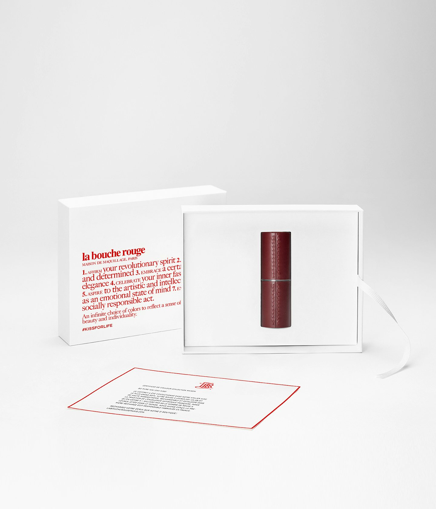 La bouche rouge Chocolate fine leather case in the Manifesto packaging