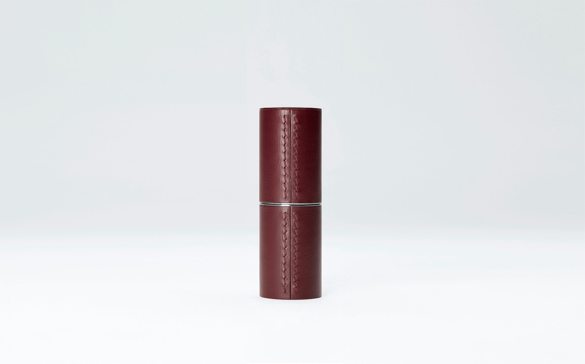 La bouche rouge upcycled fine leather case in Chocolate