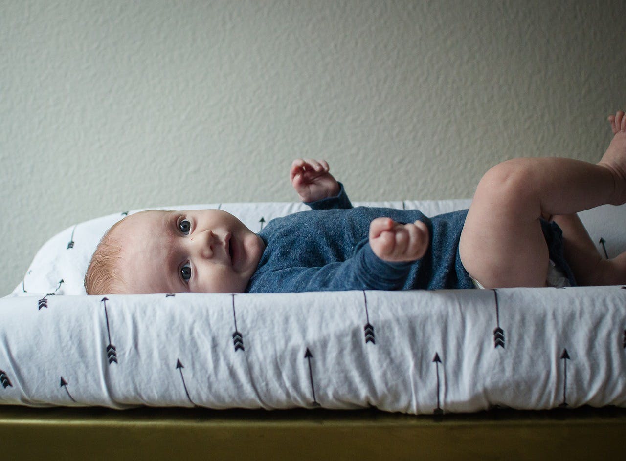 Érythème fessier bébé : symptômes et remèdes efficaces - La Fourche