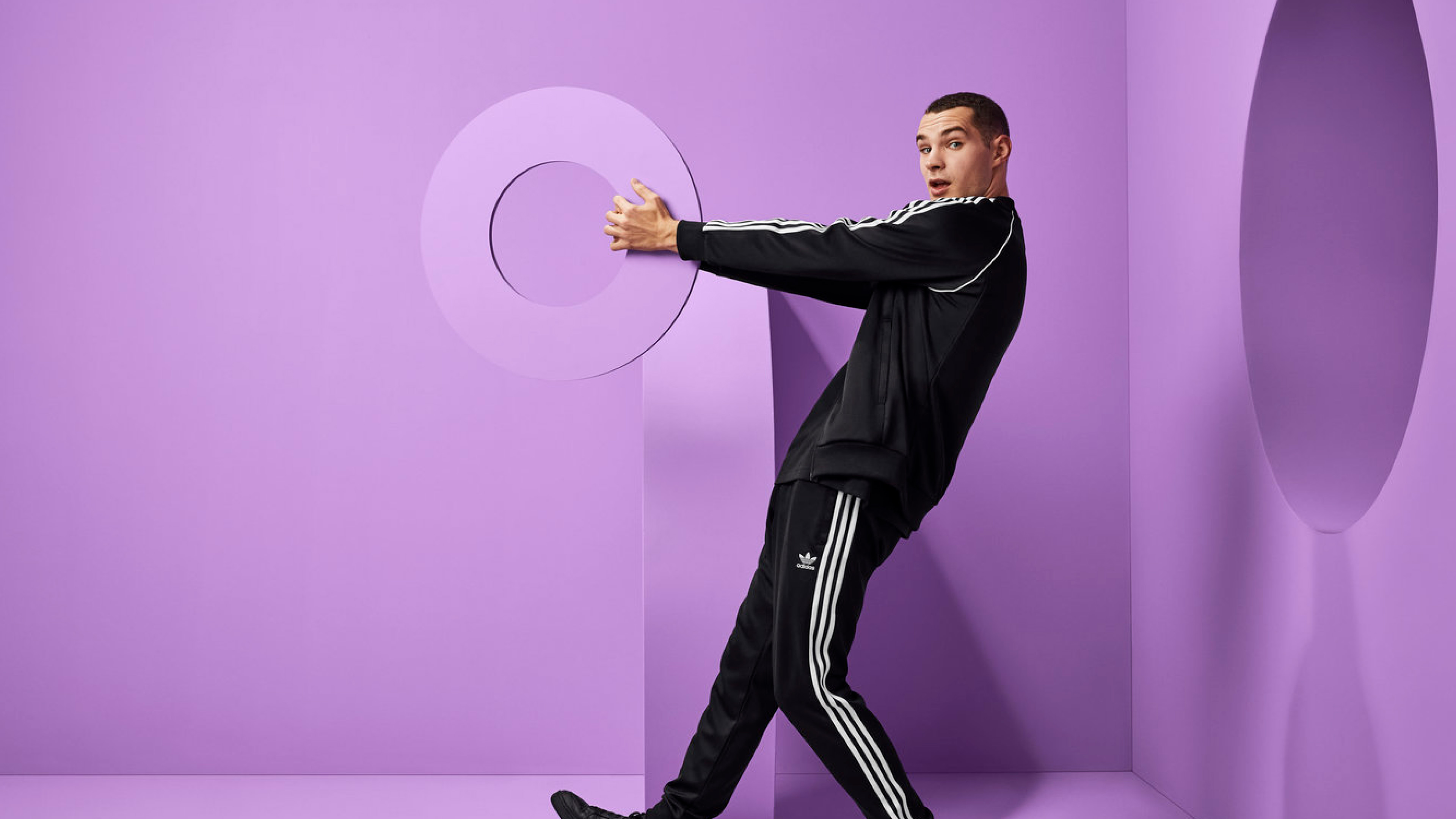 Adidas china outlet campaign 2019